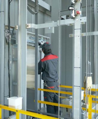 Bảo hành thang máy