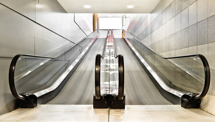 Thang máy cuốn là gì?